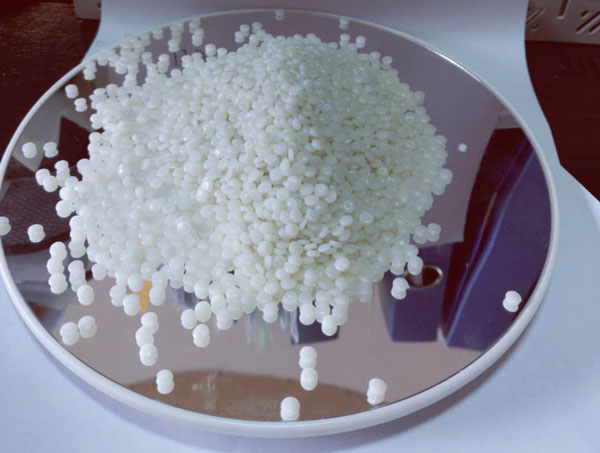 盐城透明HDPE再生塑料颗粒