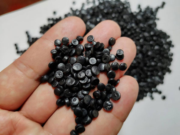 盐城黑色HDPE再生管道颗粒料