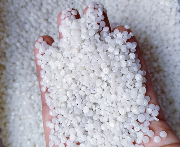 盐城中空吹塑桶HDPE专用颗粒